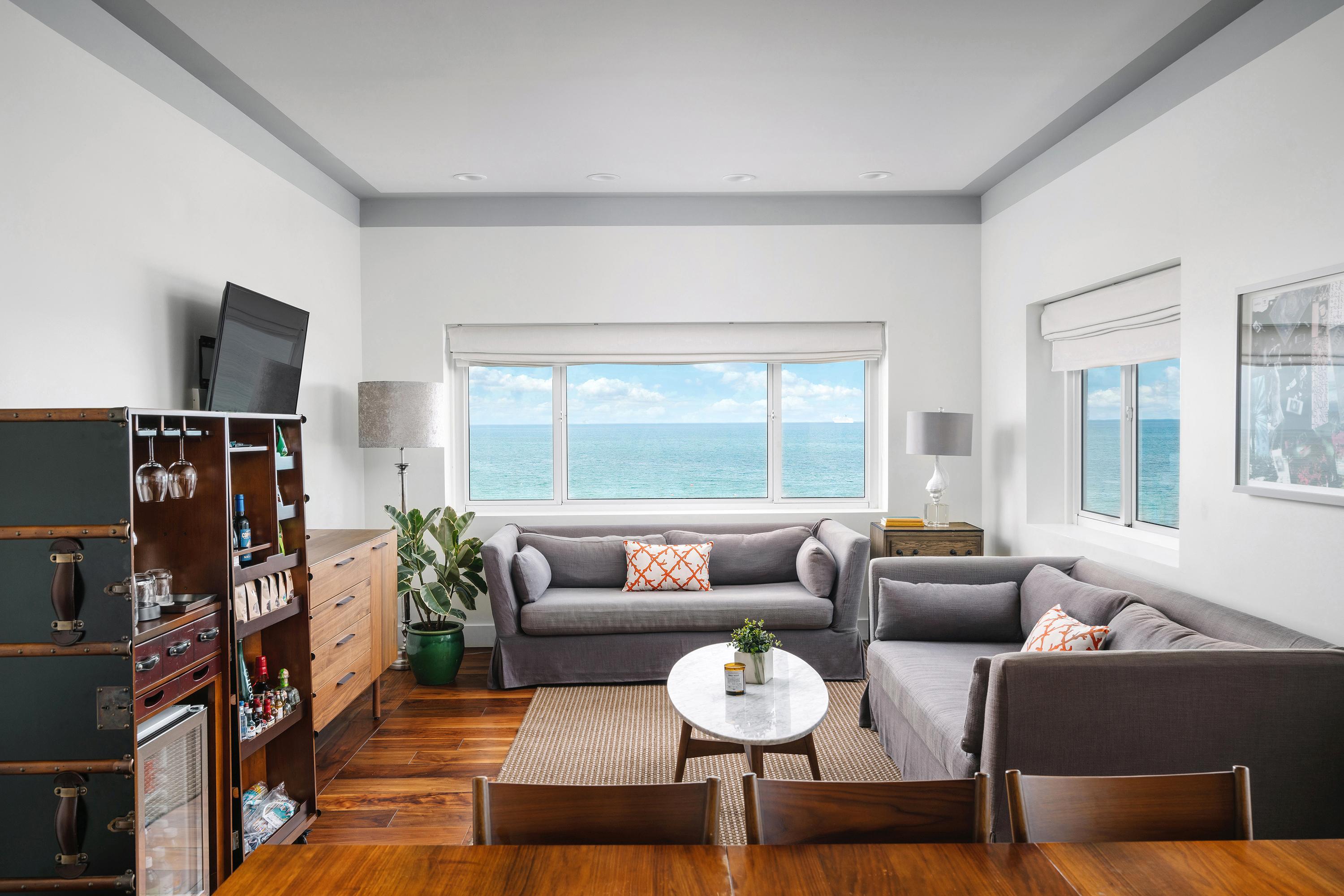 Nautilus Sonesta Μαϊάμι Μπιτς Εξωτερικό φωτογραφία A living room in a condominium