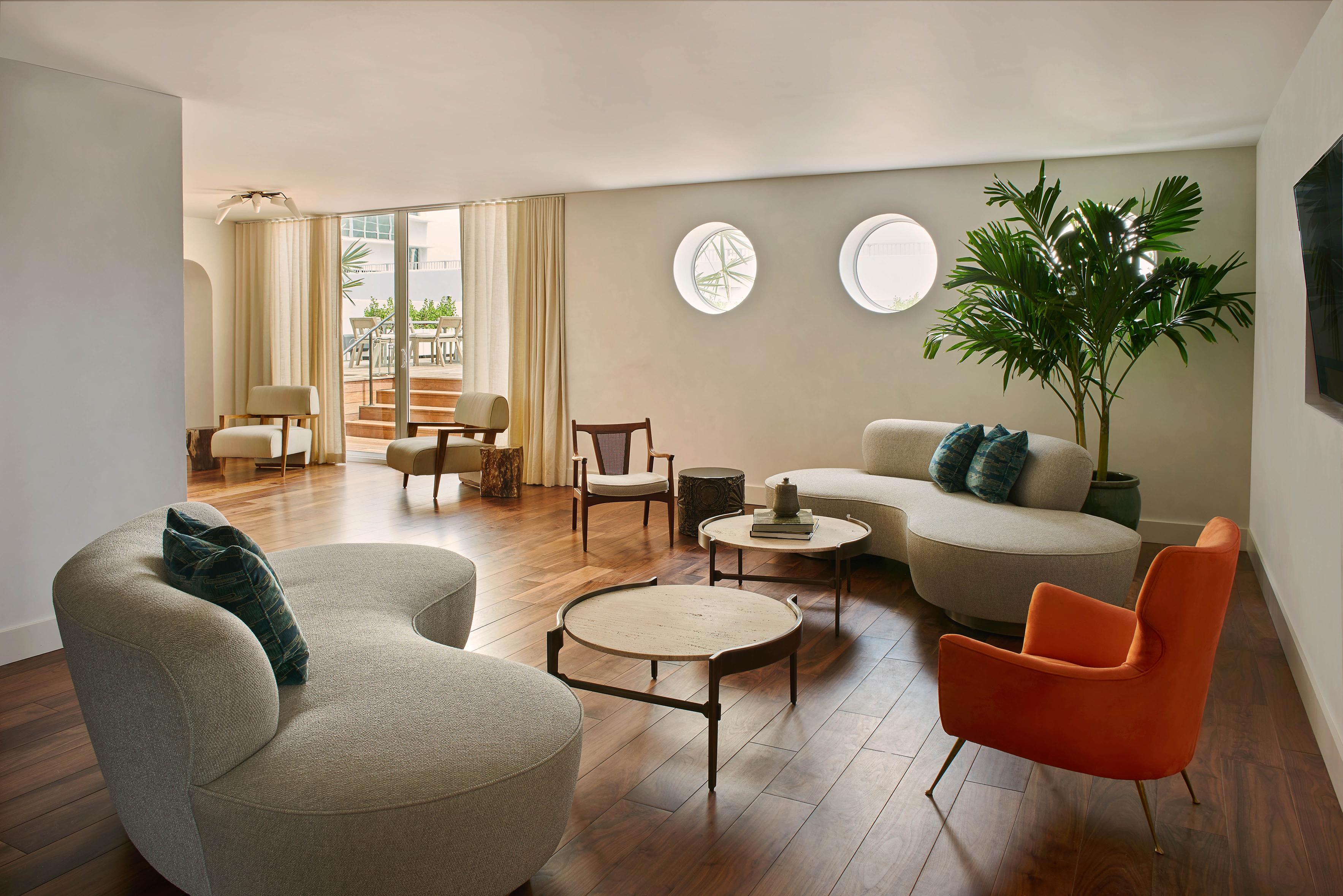 Nautilus Sonesta Μαϊάμι Μπιτς Εξωτερικό φωτογραφία The Living Room at The Standard East Village